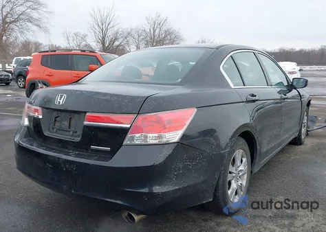 2012 Honda Accord 2.4 Se z USA, uszkodzony, nr VIN 1HGCP2F68CA154388